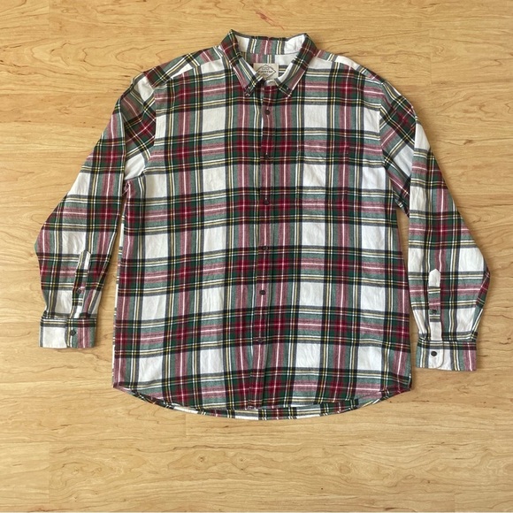 St. John’s Bay red green plaid long sleeve flannel in men’s XXL - Picture 2 of 6